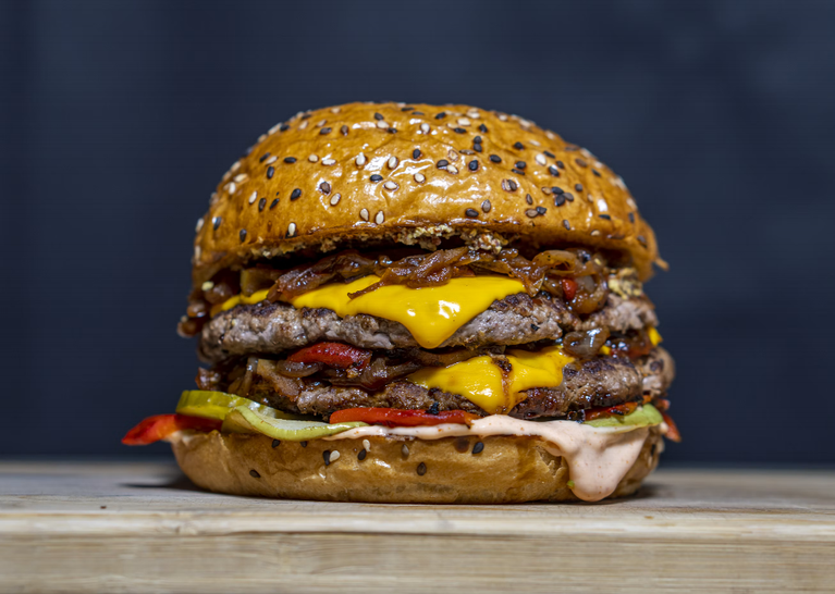 Tin & Tallow Hilton Head's Destination for Gourmet Burgers and Craft Beer